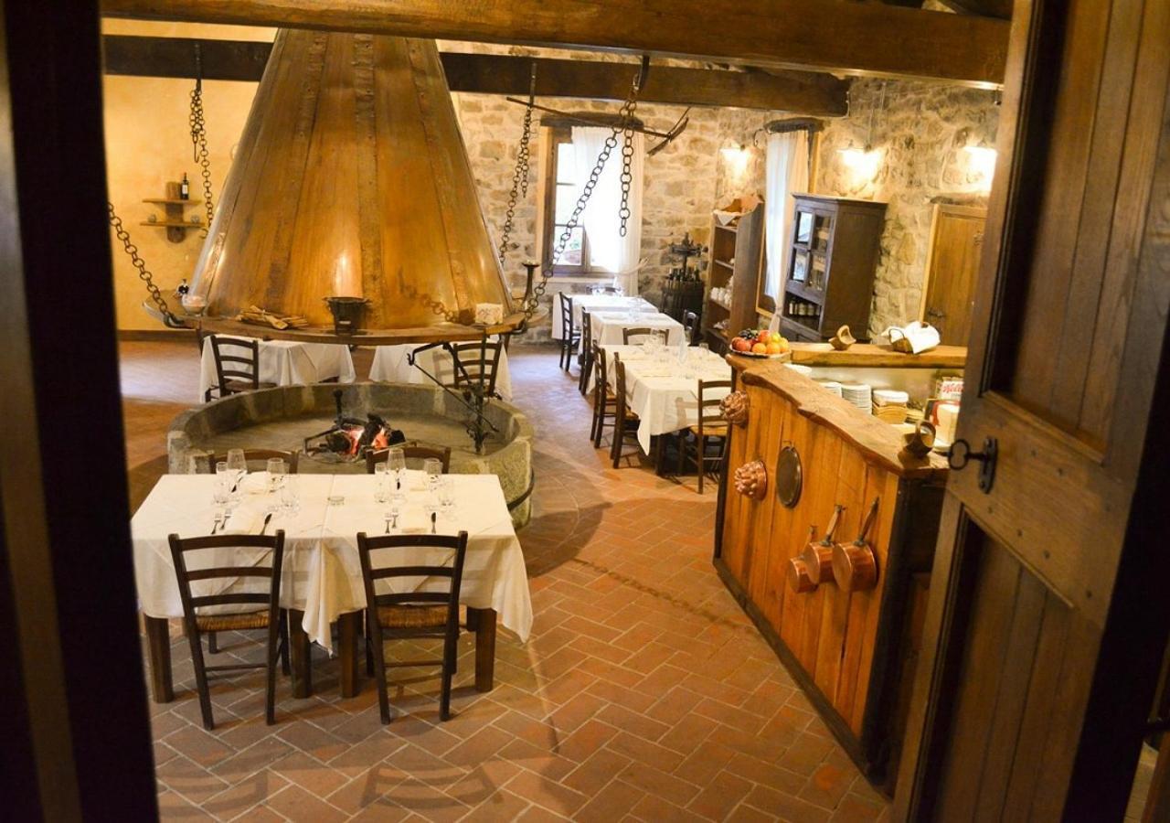 Il Cappellaio Matto Bed and Breakfast Montalto Ligure Exteriör bild